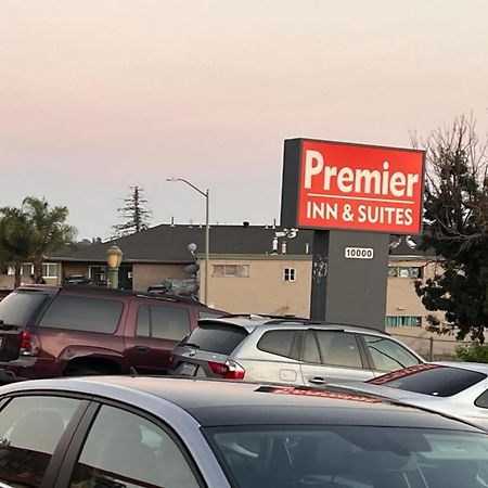 Premier Inn & Suites -Listing Partner Oakland Exterior foto